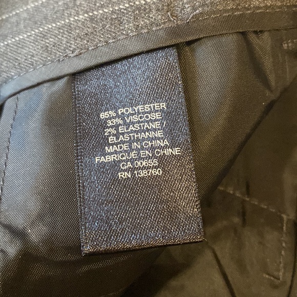 NWT RW&Co High Waist Tapered Leg Pant - Picture 5 of 5